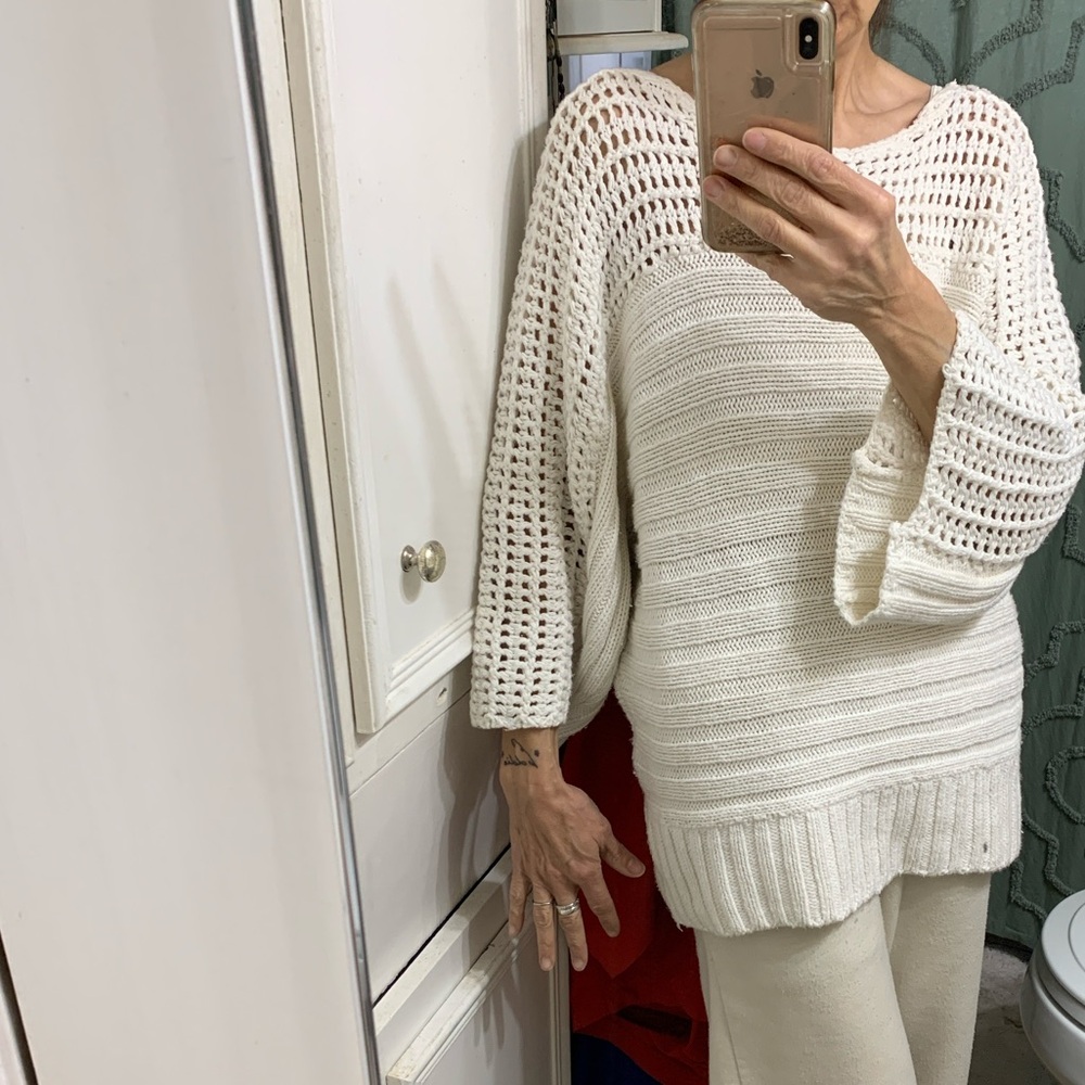 Elegant Anthropologie X Moth Chatwin Cream Chunky Cable Knit Women's Sweater - Picture 2 of 13